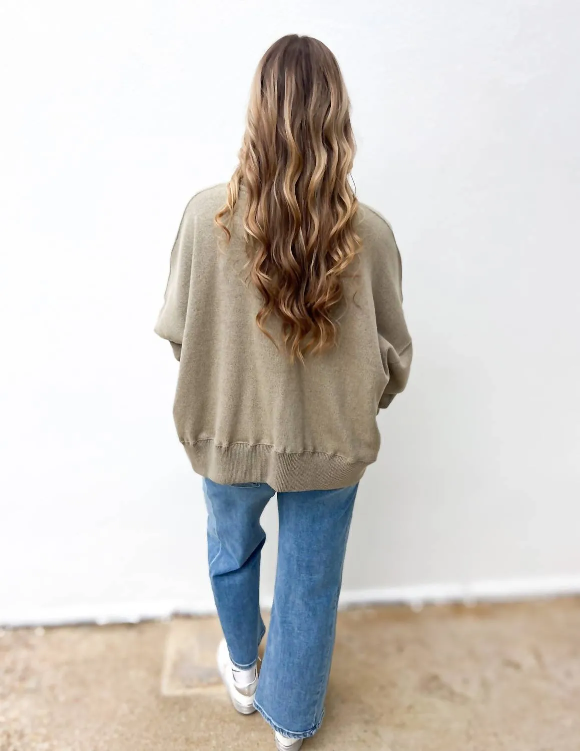 Abrianna Ls French Terry Crewneck Fleece In Sand