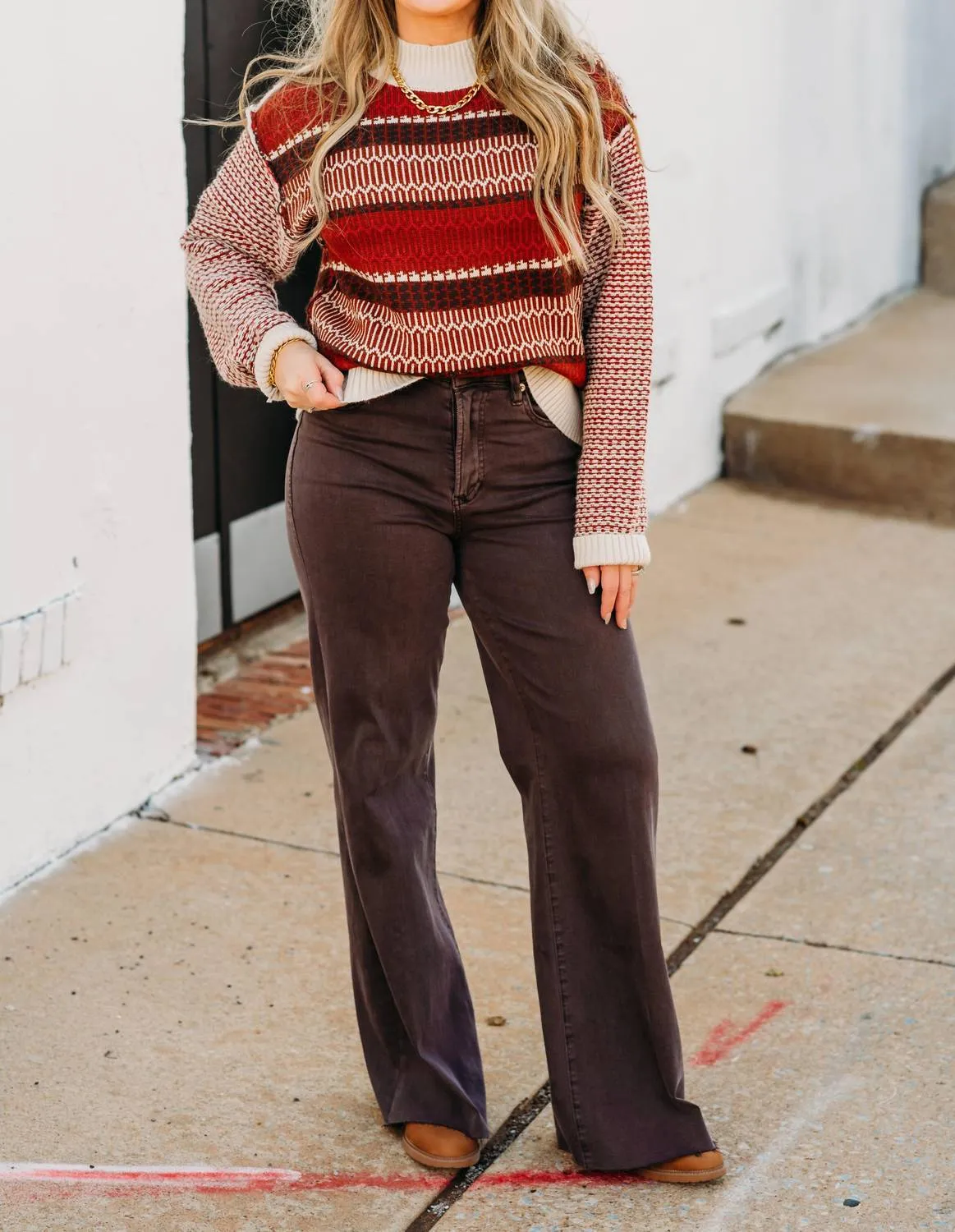 Barbara Sweater In Gingerbread House