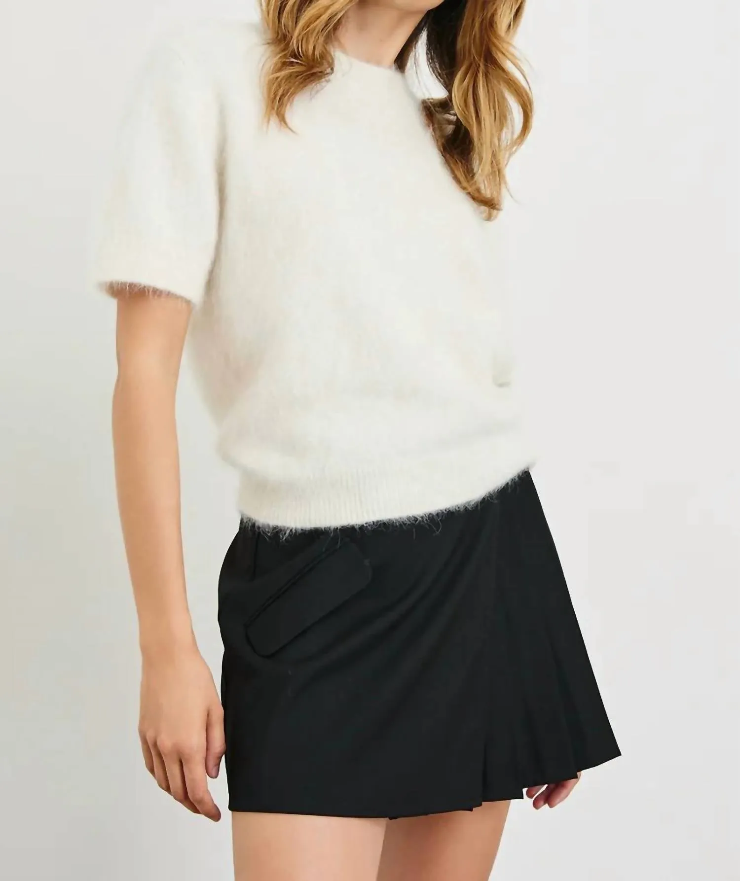 Briar Short Sleeve Sweater In White