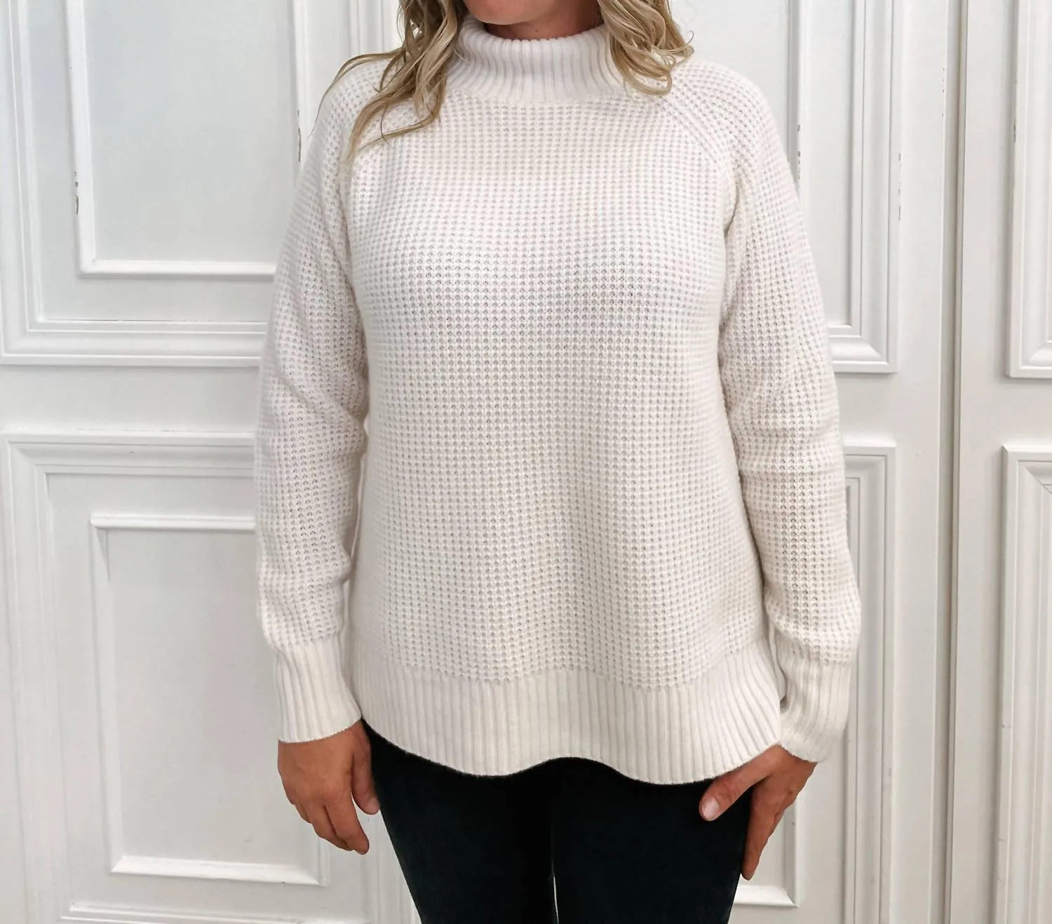 Cashmere Waffle Standneck Top In Soft White