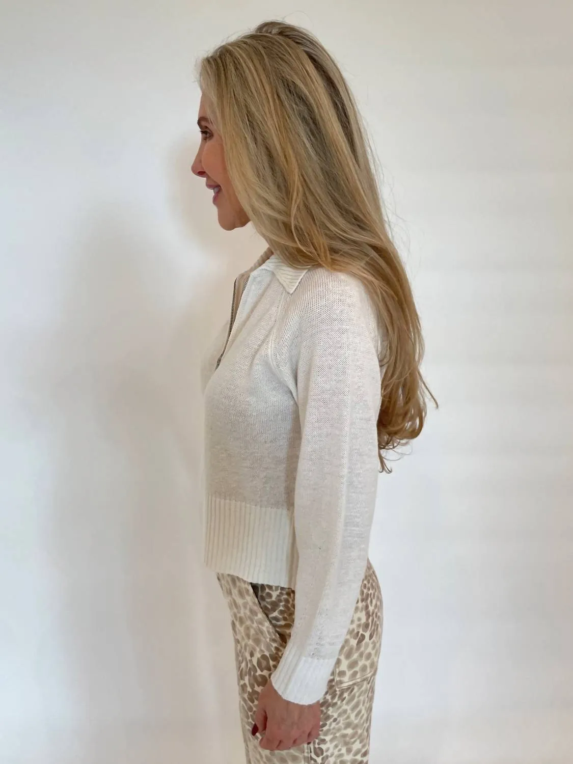 Elan Crop Zip Cardigan In White