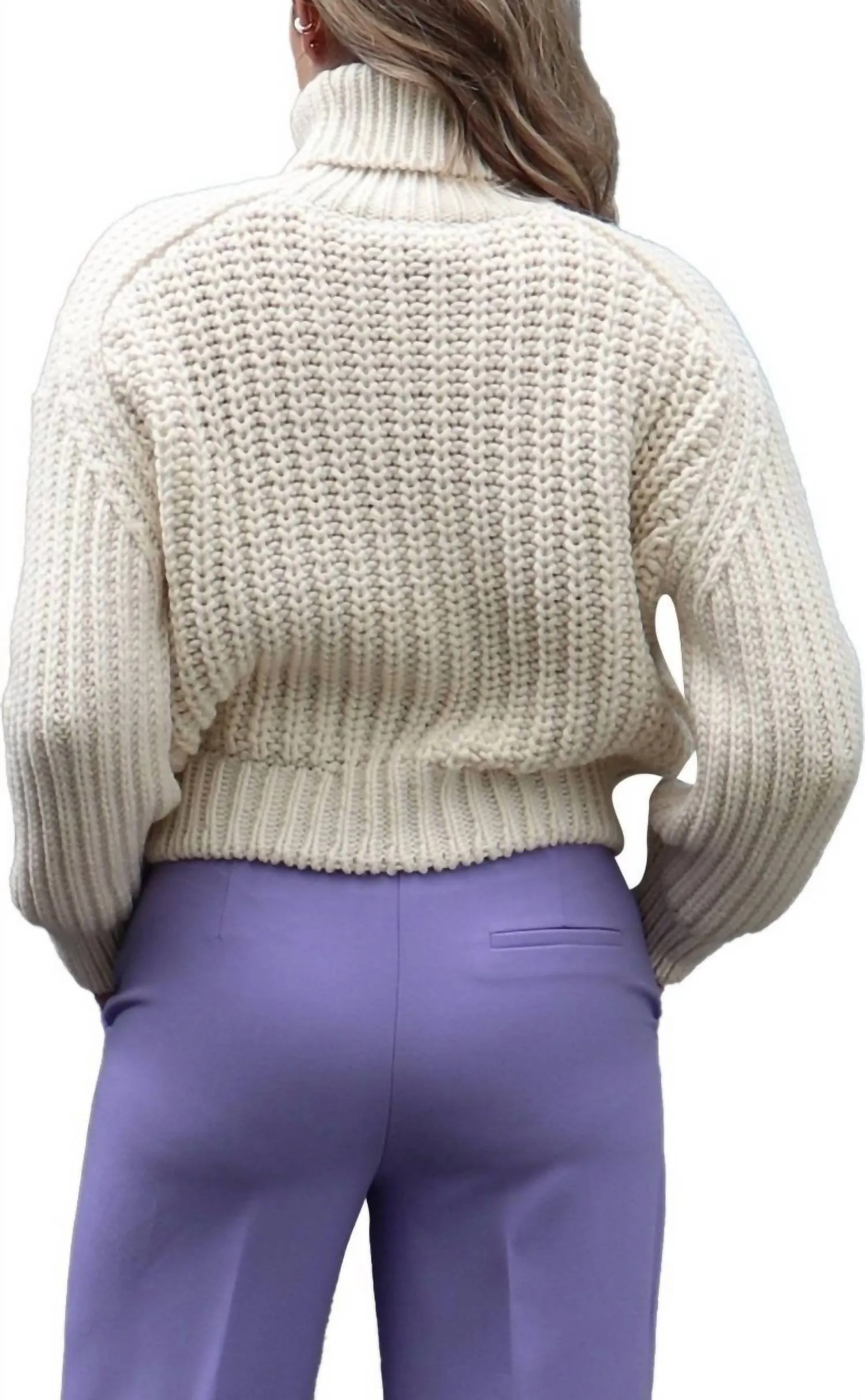 Ellen Turtleneck Sweater In Off White