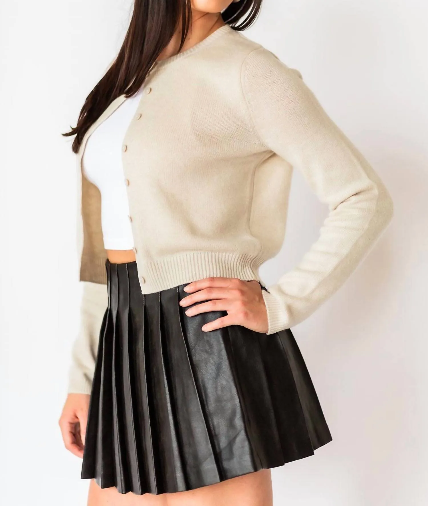 Emelia Cardigan In White