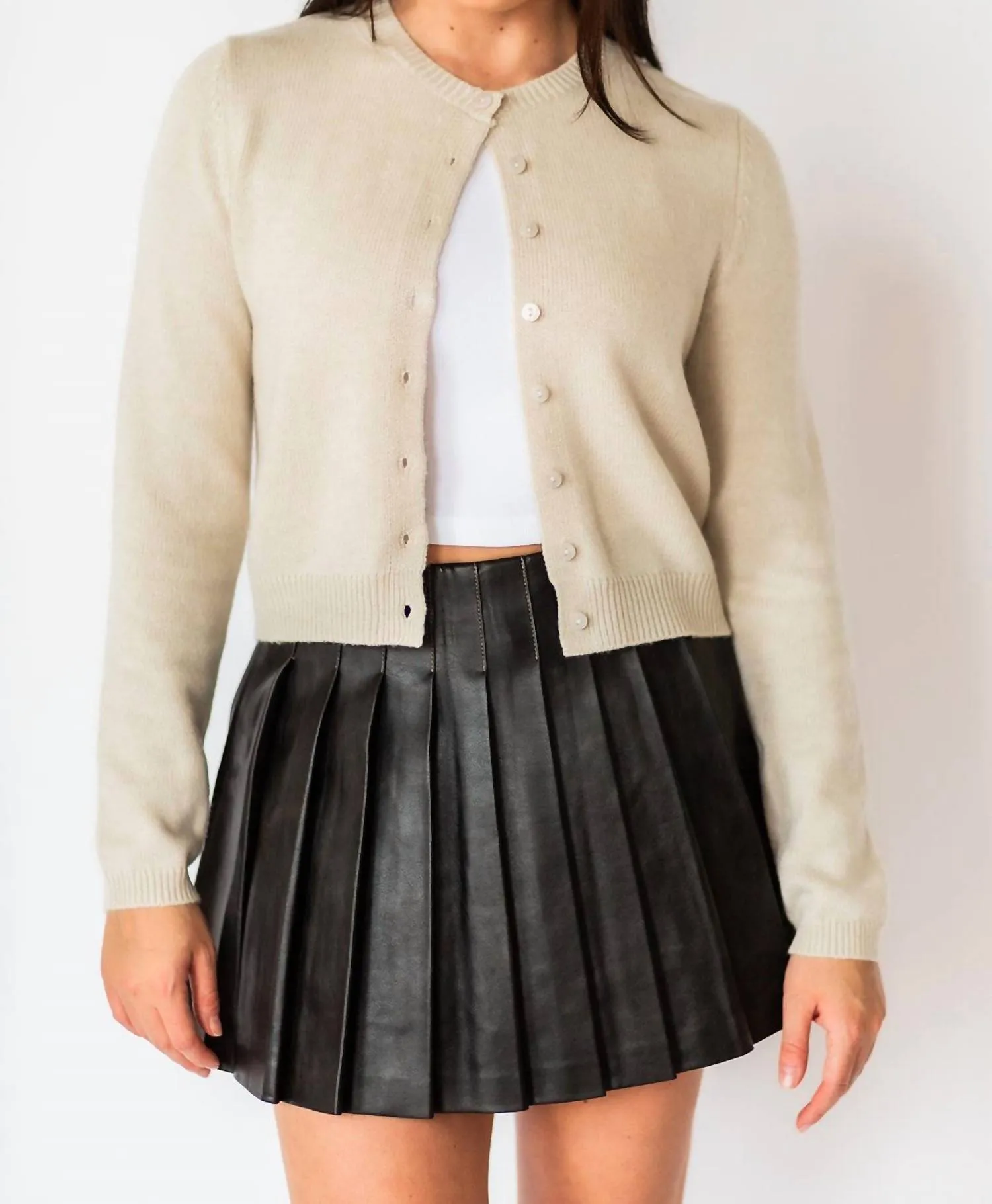 Emelia Cardigan In White