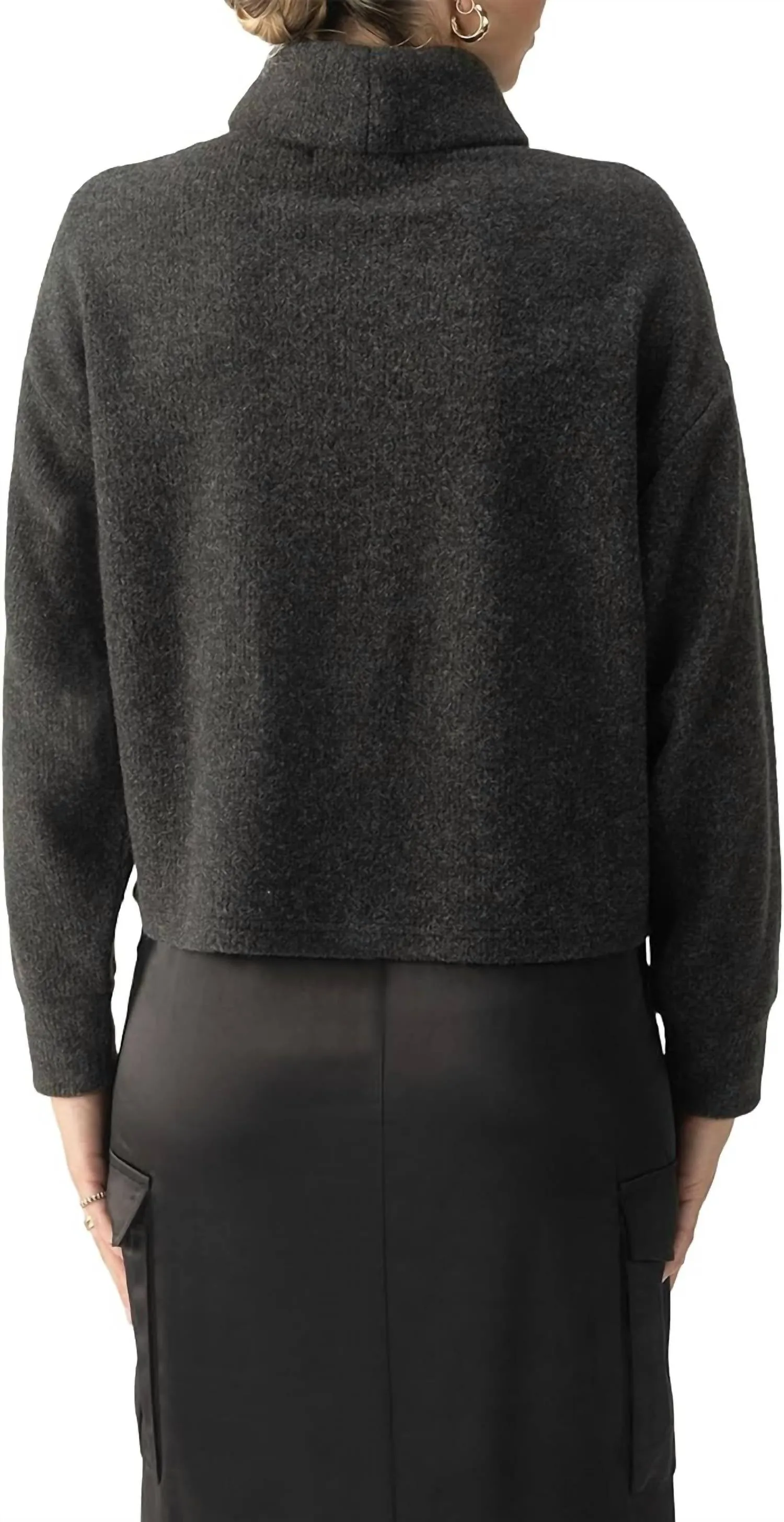 Everyday Cozy Popover Turtleneck Sweater In Charcoal