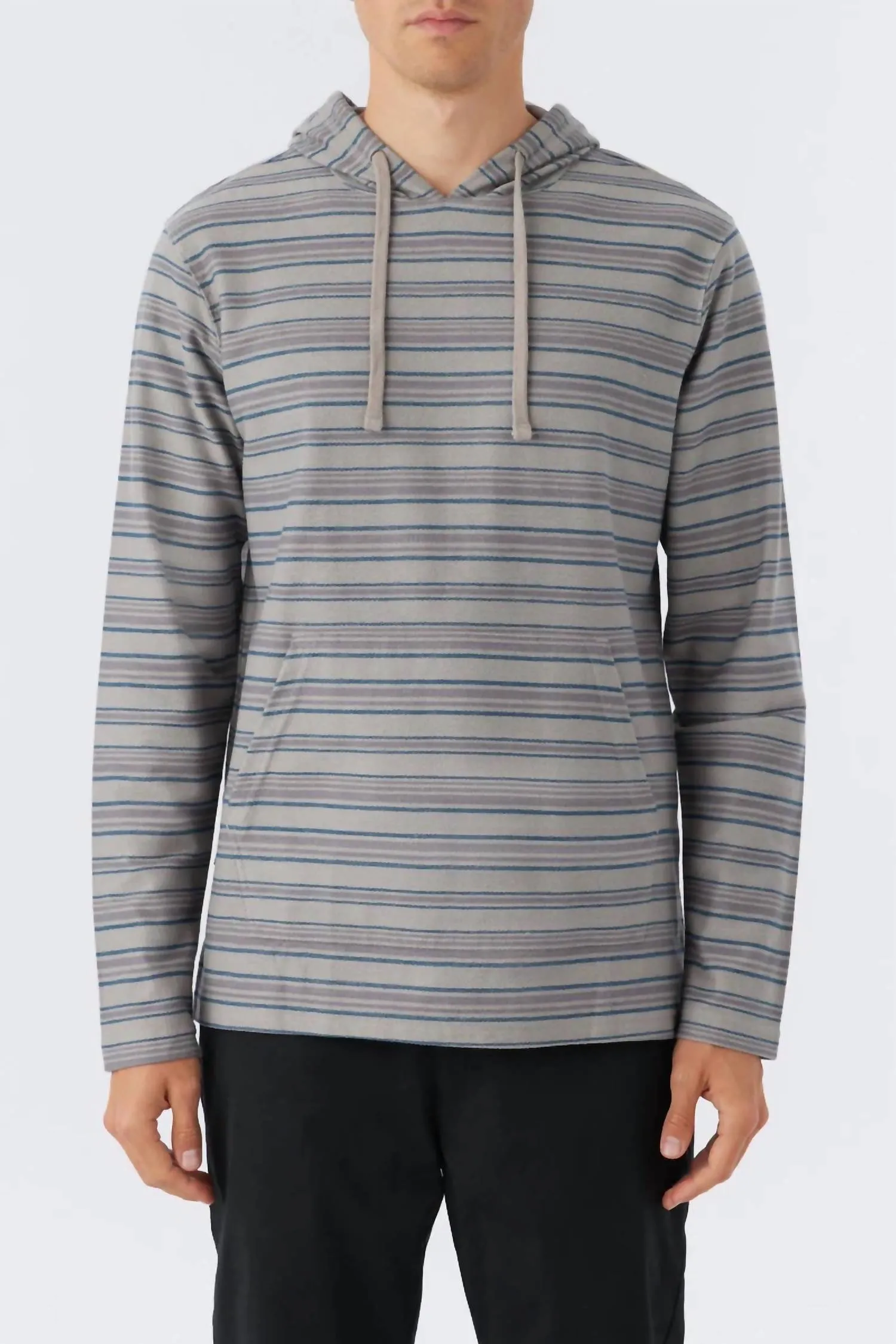 Fairbanks Pullover In Light Grey