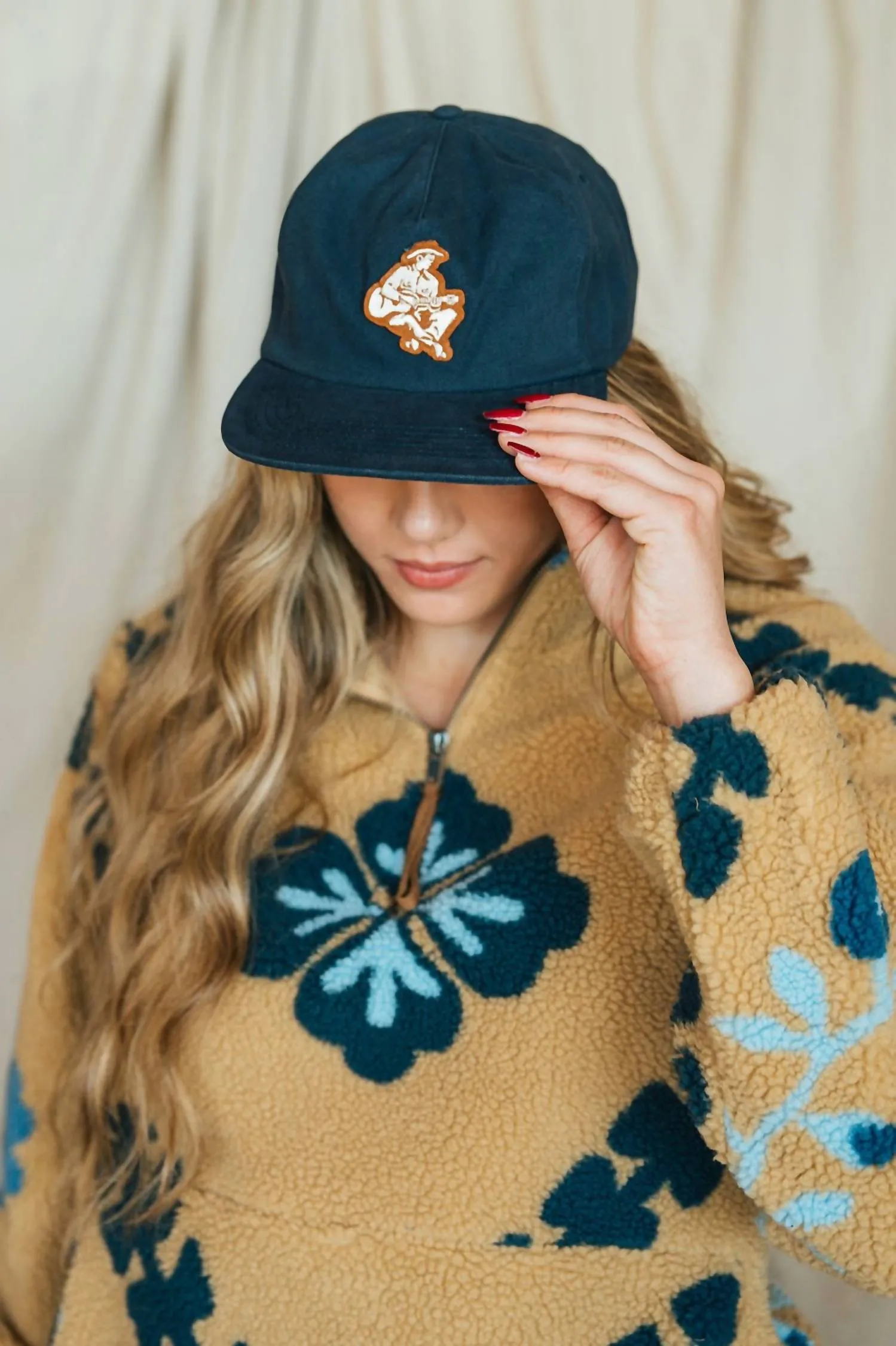 Fleece Pullover In Wheat