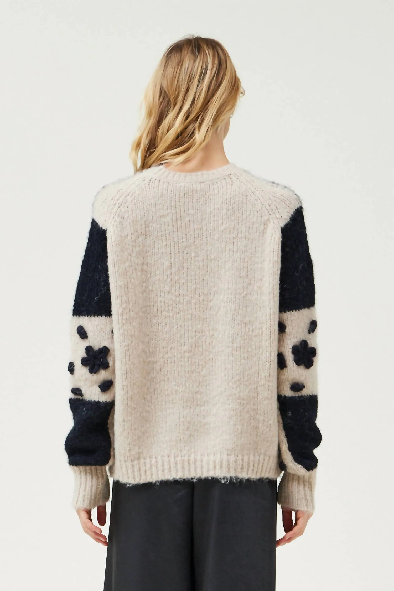 Flower Power Sweater In Ecru/ Black