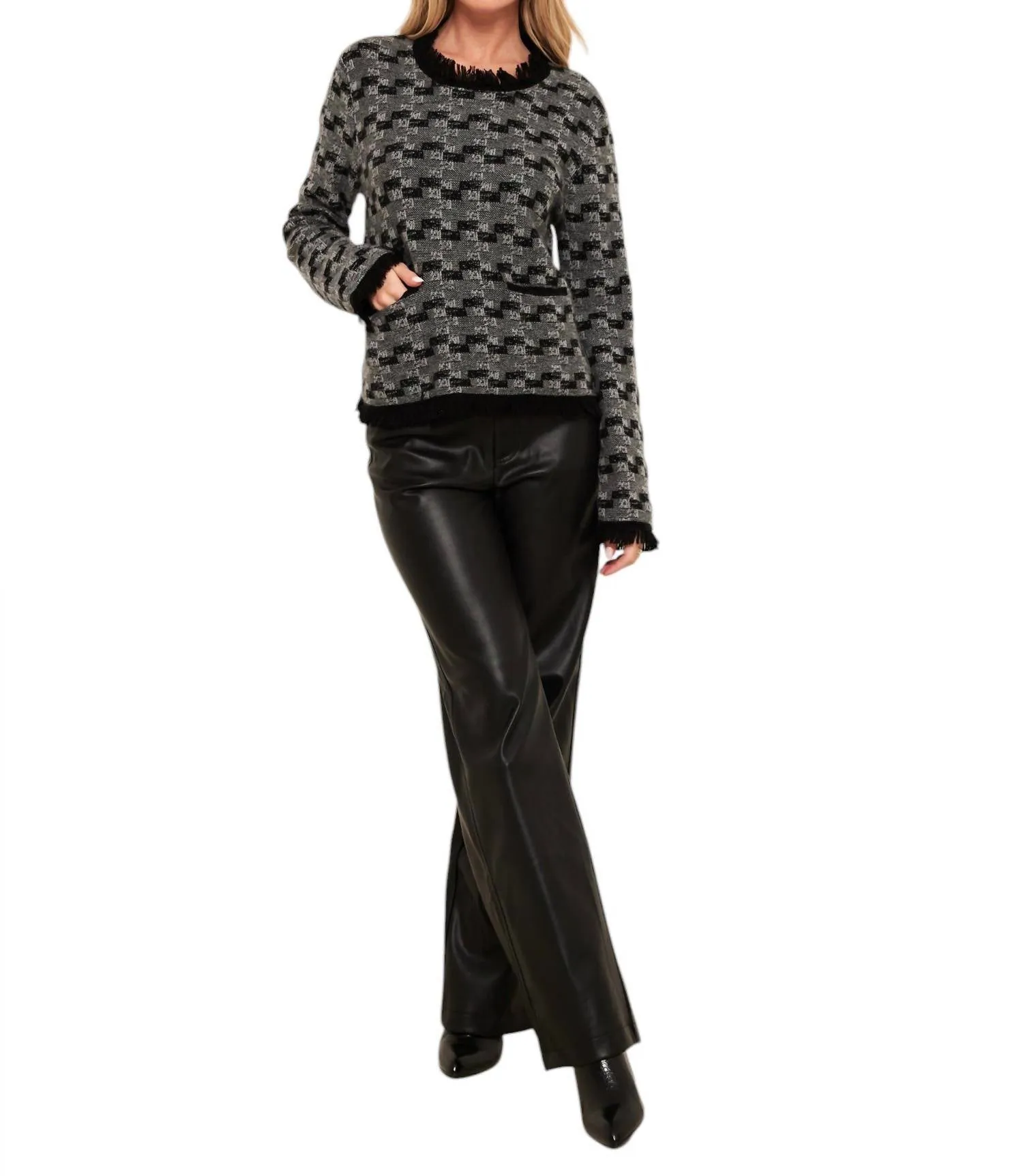 Gabriella Stitch Round Neck Sweater In Black/grey