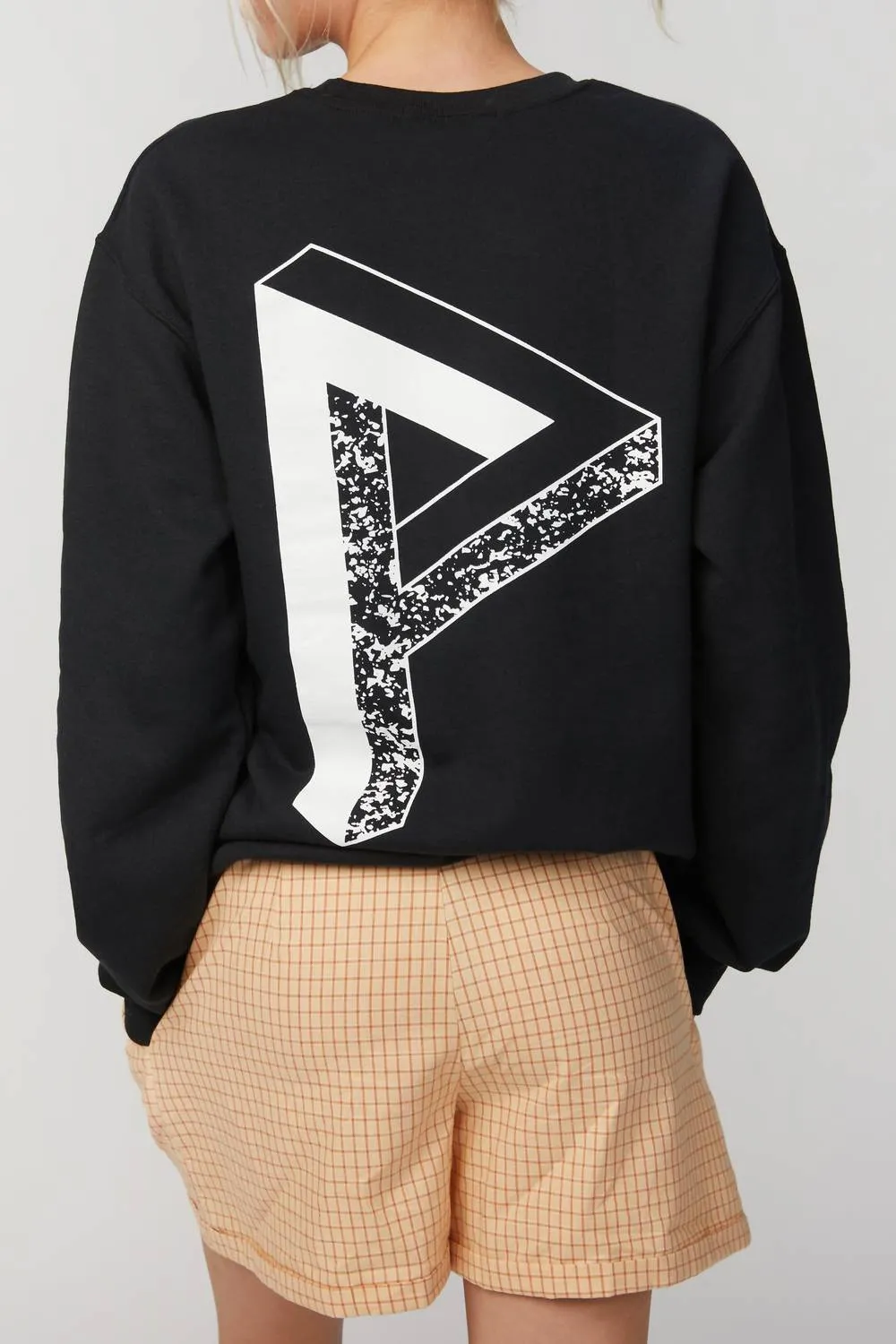 Geo P Crew Top In Black