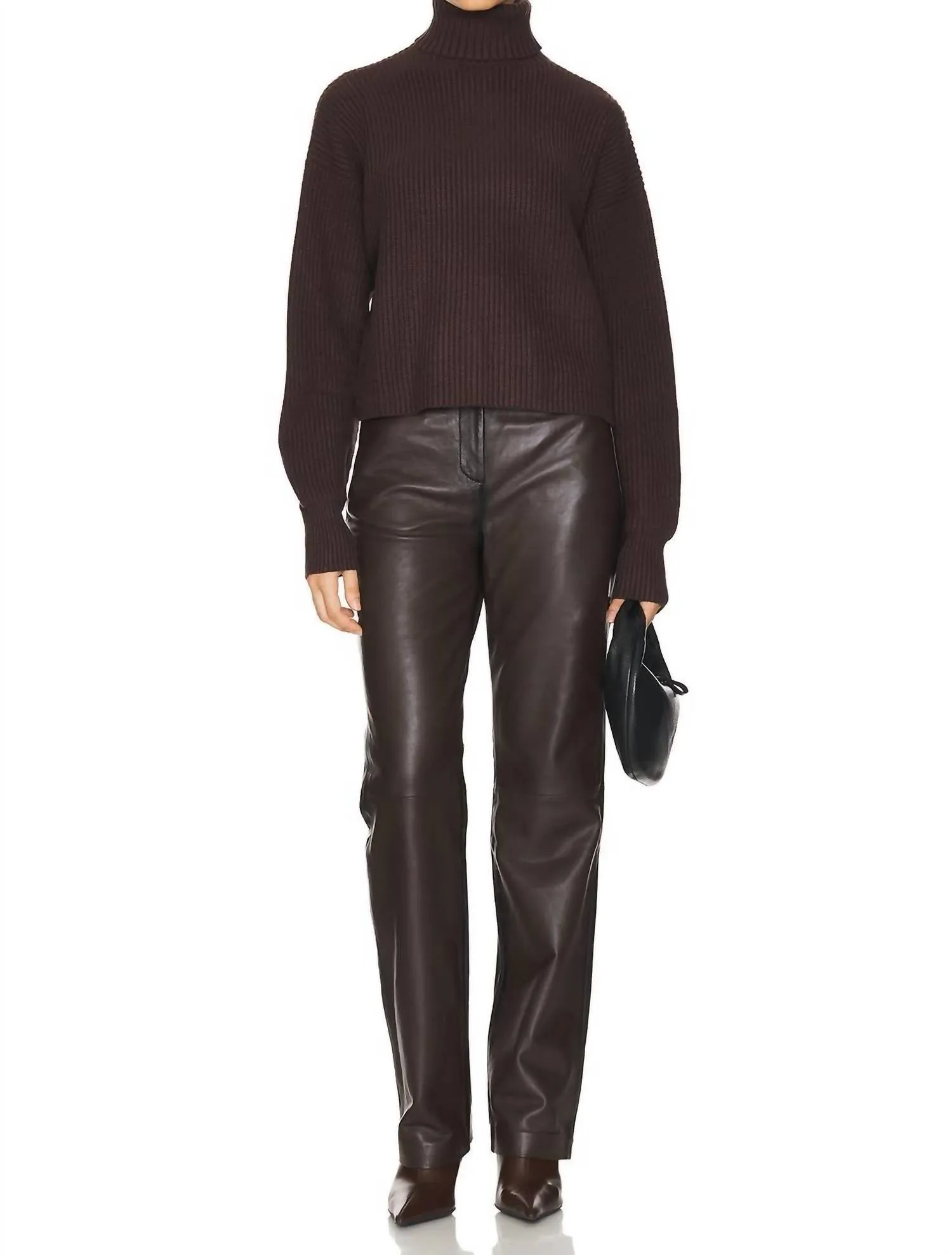 Heavy Cozy Turtleneck In Bark