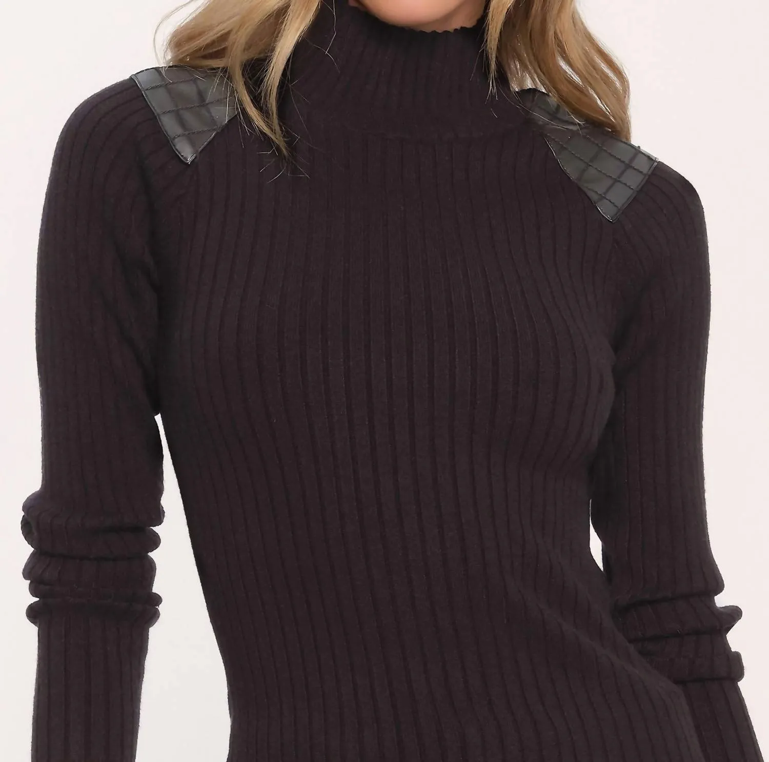 Kenna Sweater In Black