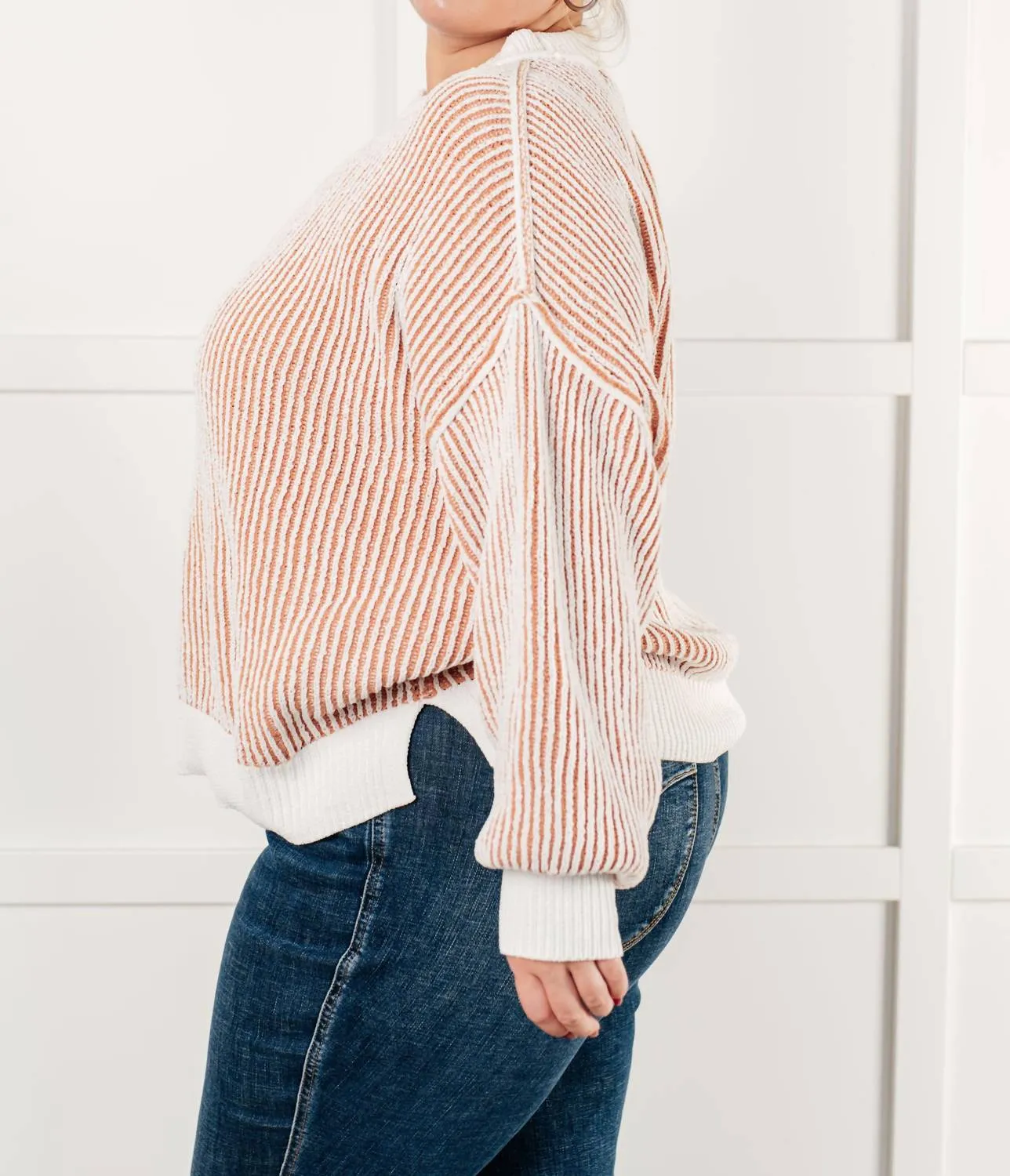 Least High Maintenance Contrast Trim Sweater In Taupe