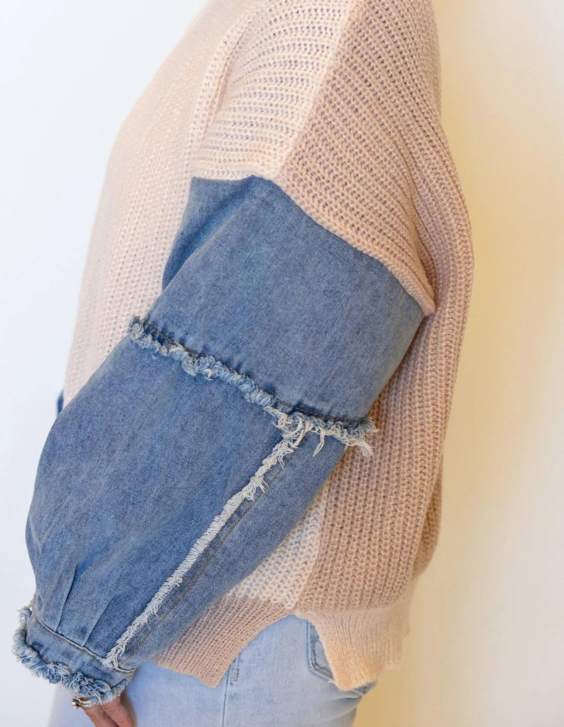 Material Girl Sweater In Ivory/taupe