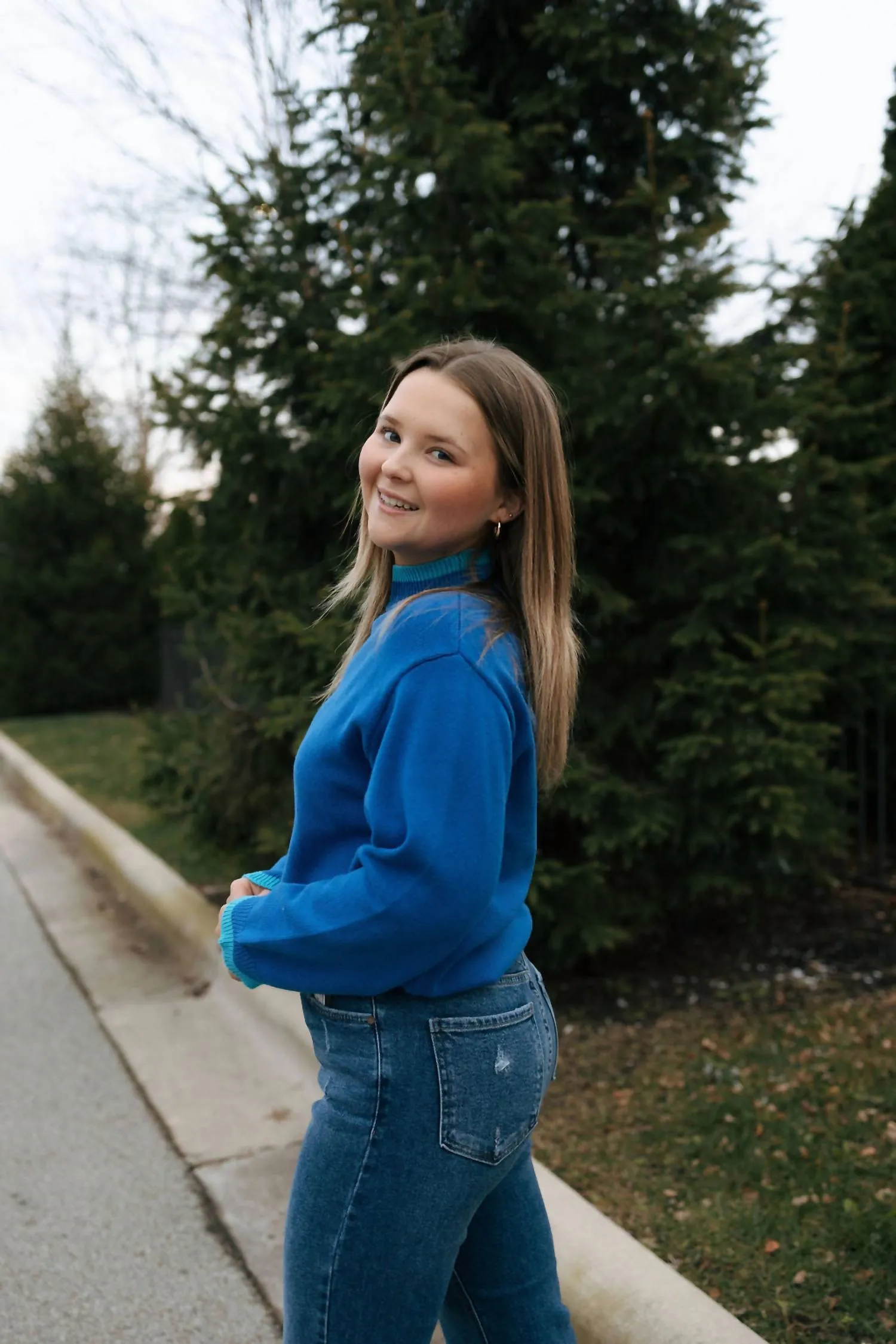 Mock Neck Trim Sweater In Blue