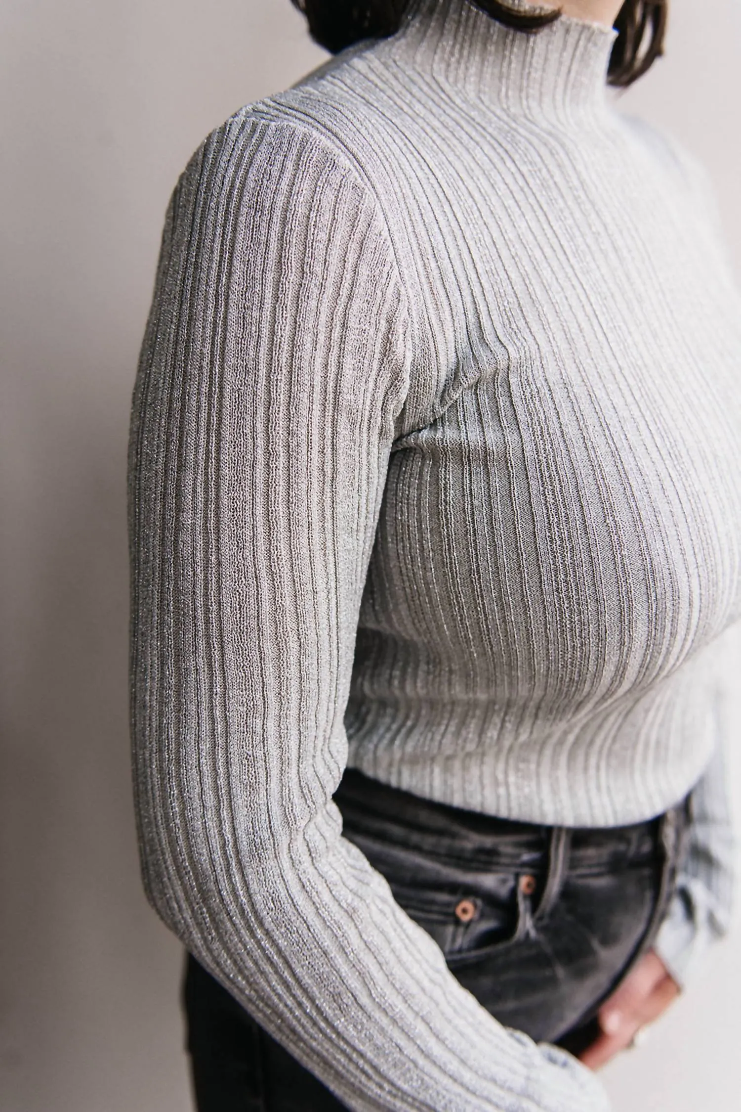 Mockneck Shimmer Top In Silver