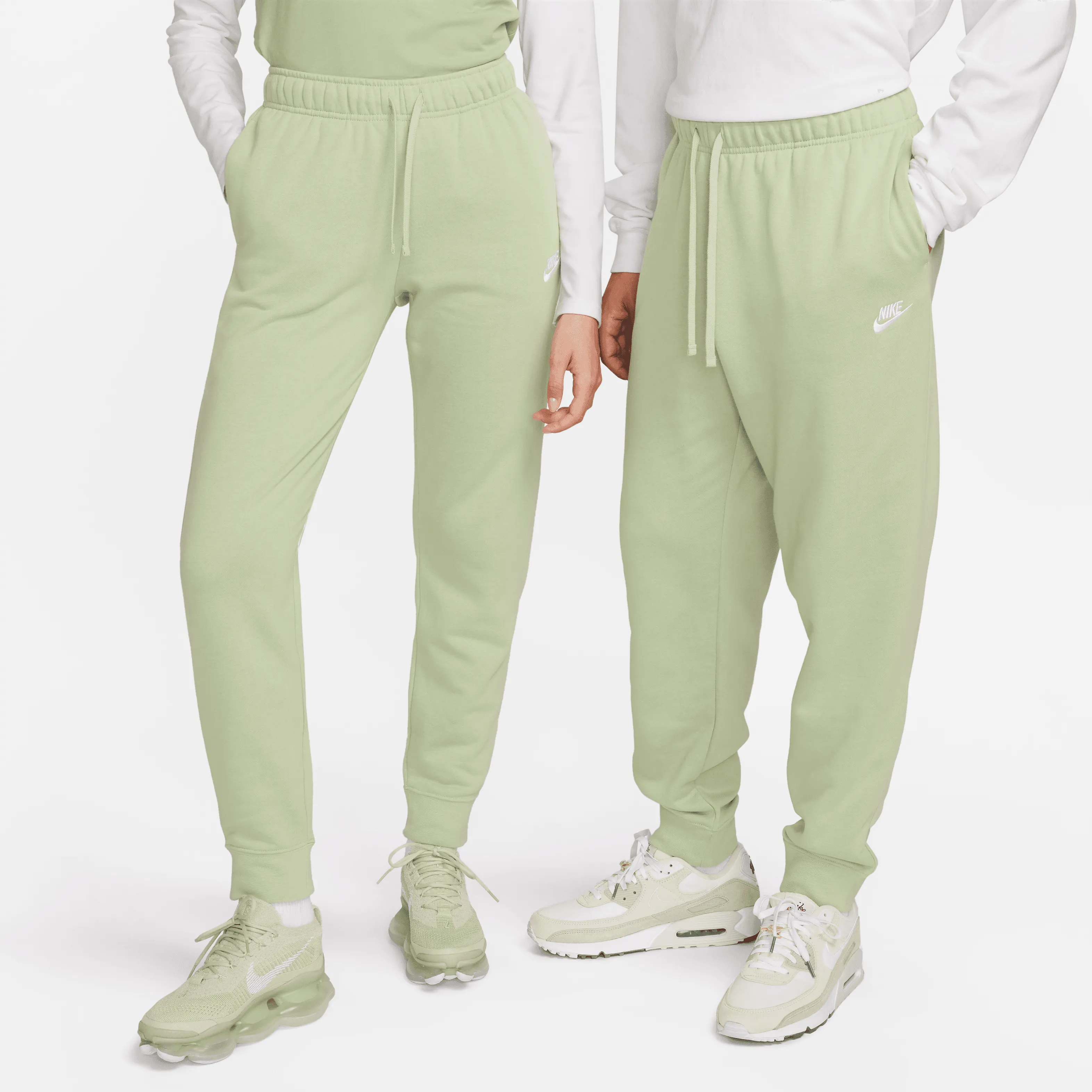 Nike - Men's Sweatpants,Women's Sweatpants,Jogger Sweatpants,Fleece Lined Sweatpants,Tapered Sweatpants Men,Custom Logo Sweatpants,Organic Cotton Sweatpants,Plus Size Women's Sweatpants Women - Standard Club Sweatpant - Honeydew/White