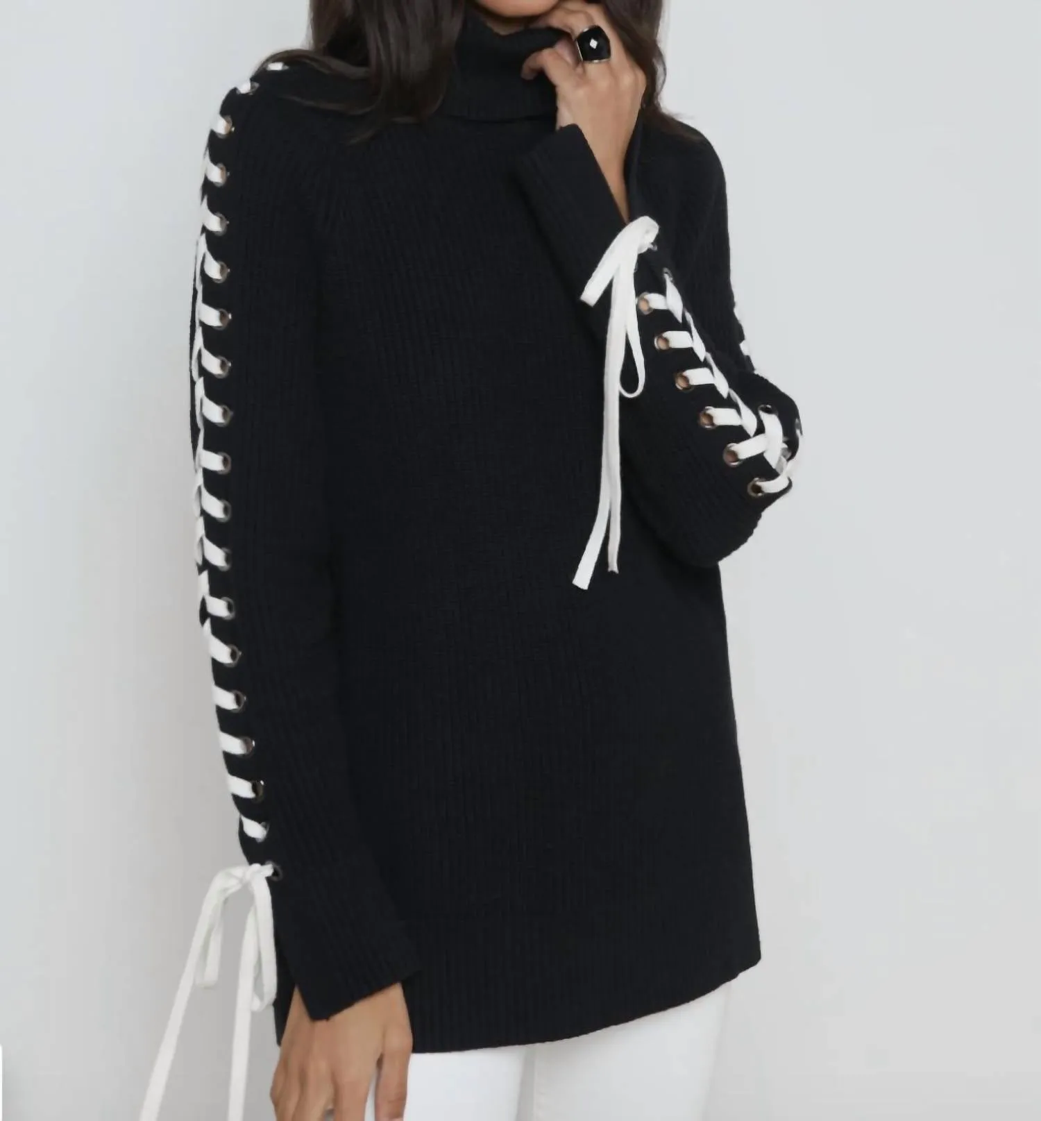 Nola Sweater In Navy
