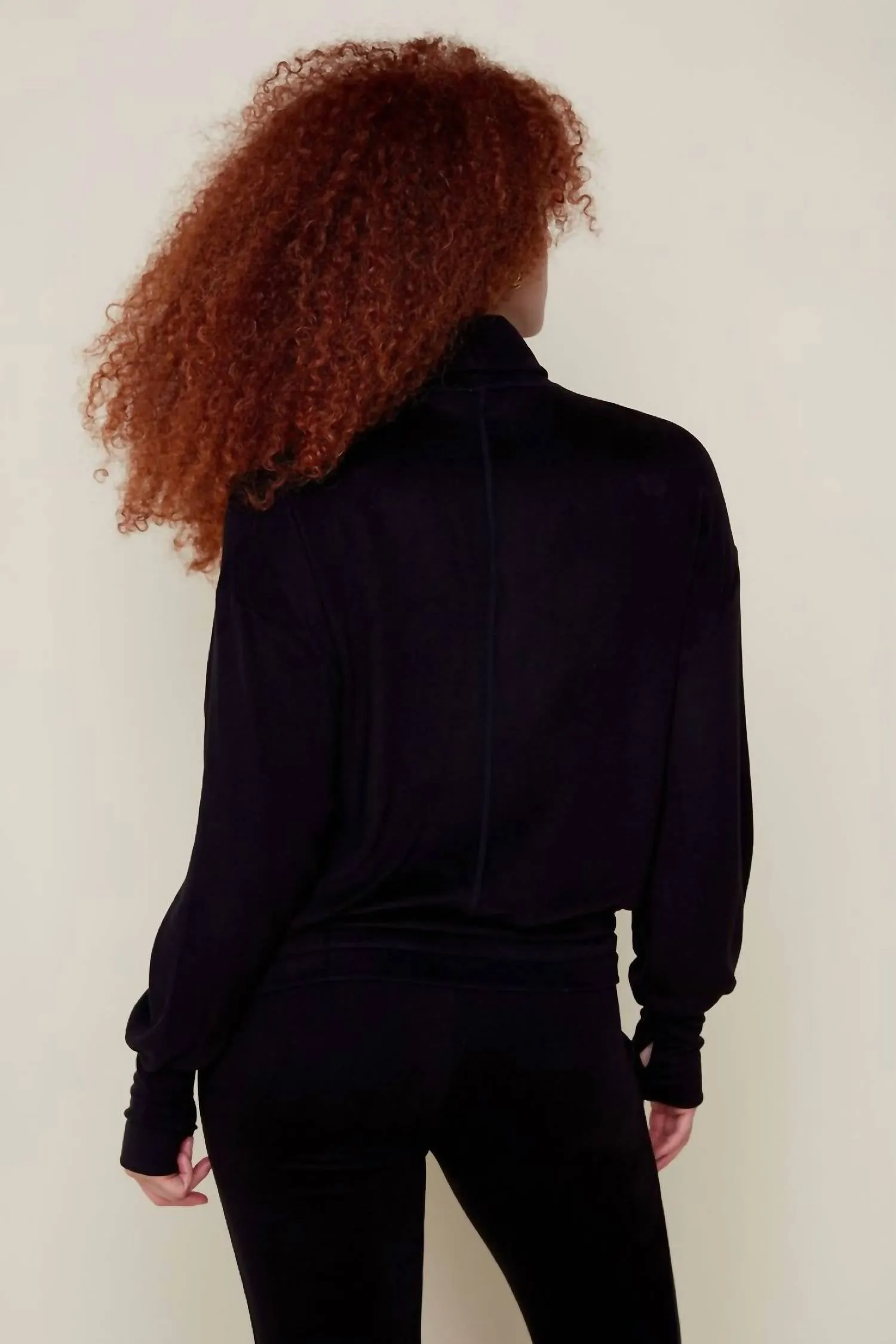 Pullover Turtleneck Top In Black