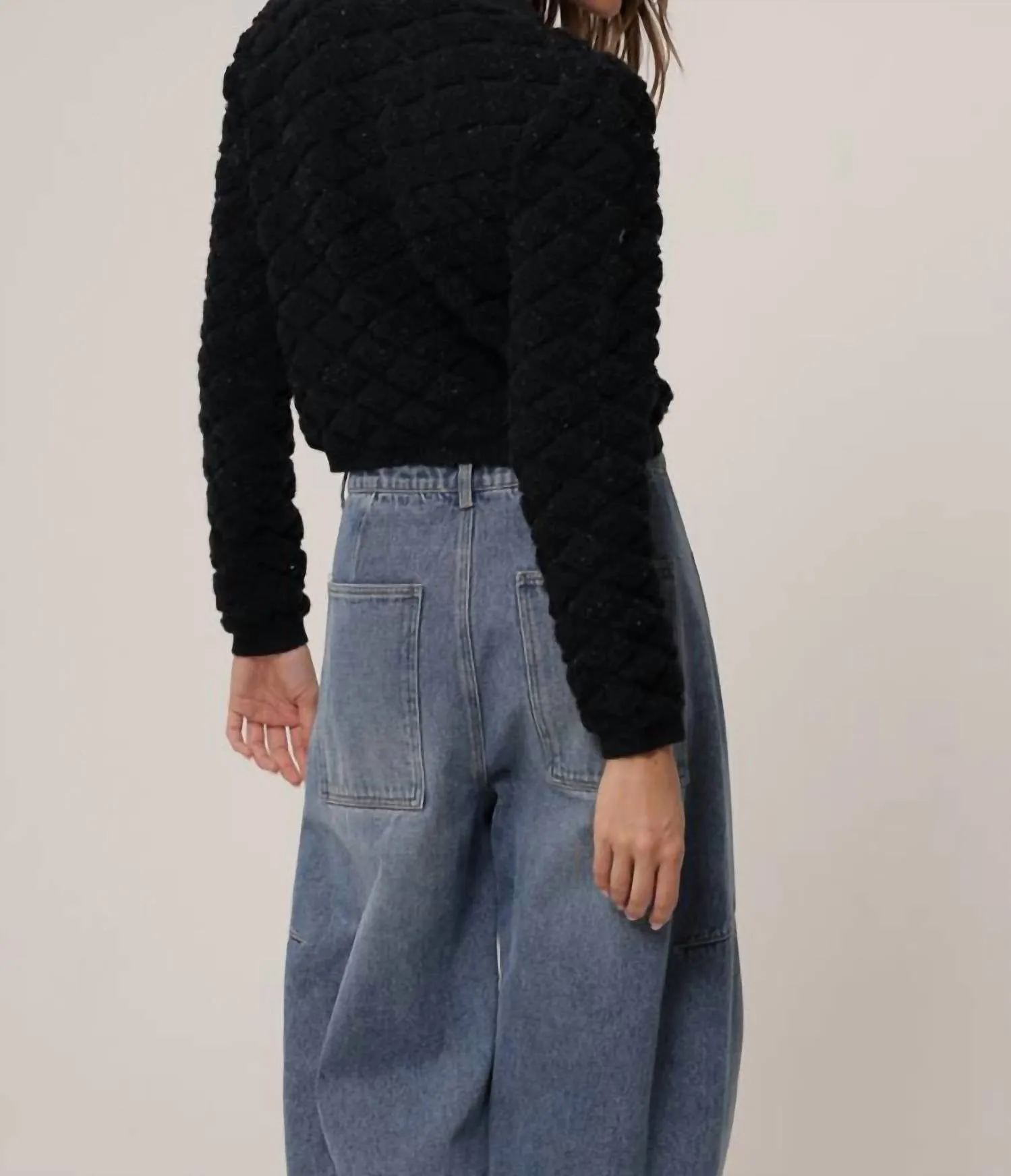 Rhys Longsleeve Sweater In Black