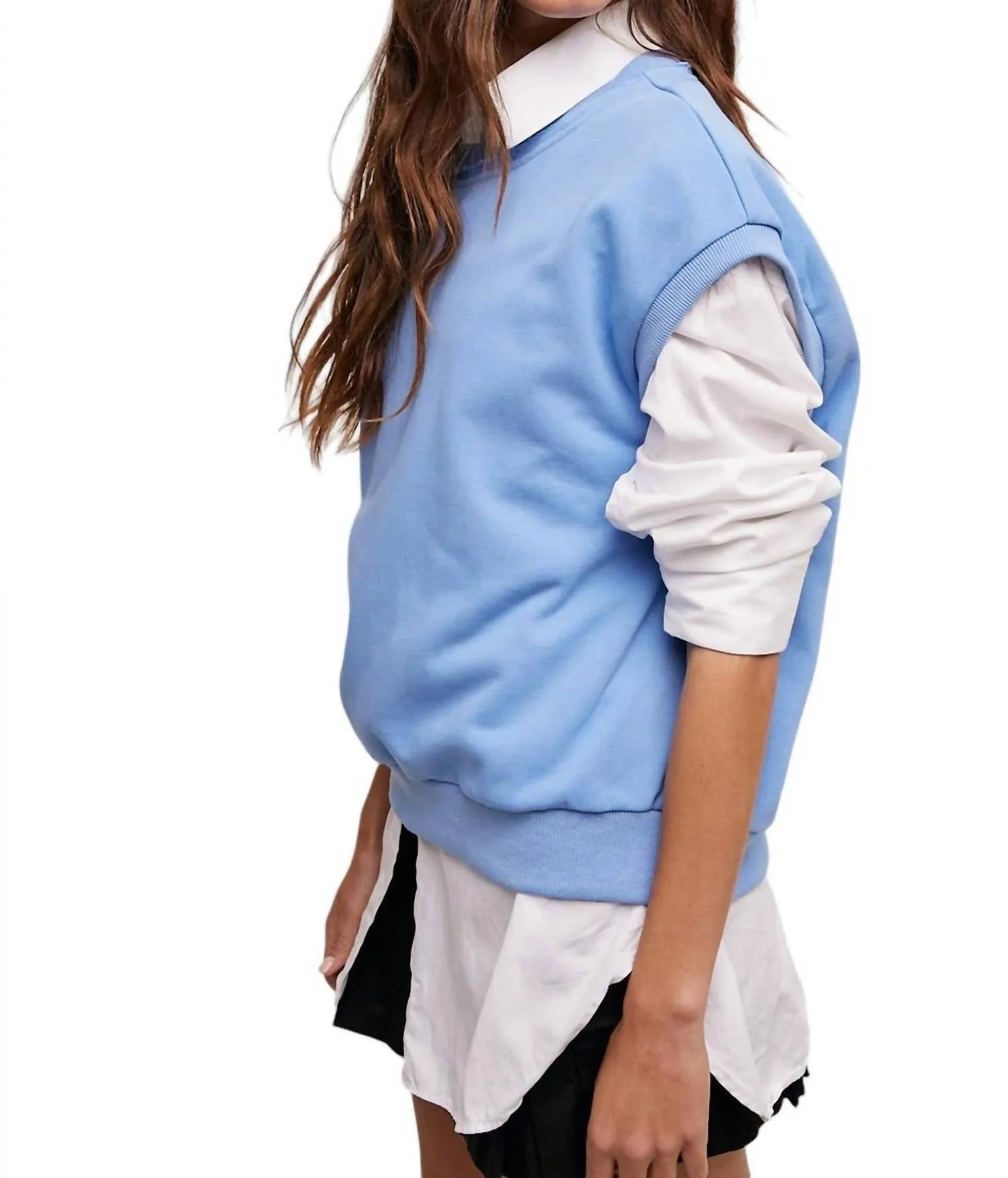 Short Boxy Crew Neck Sweater In Bright Blue