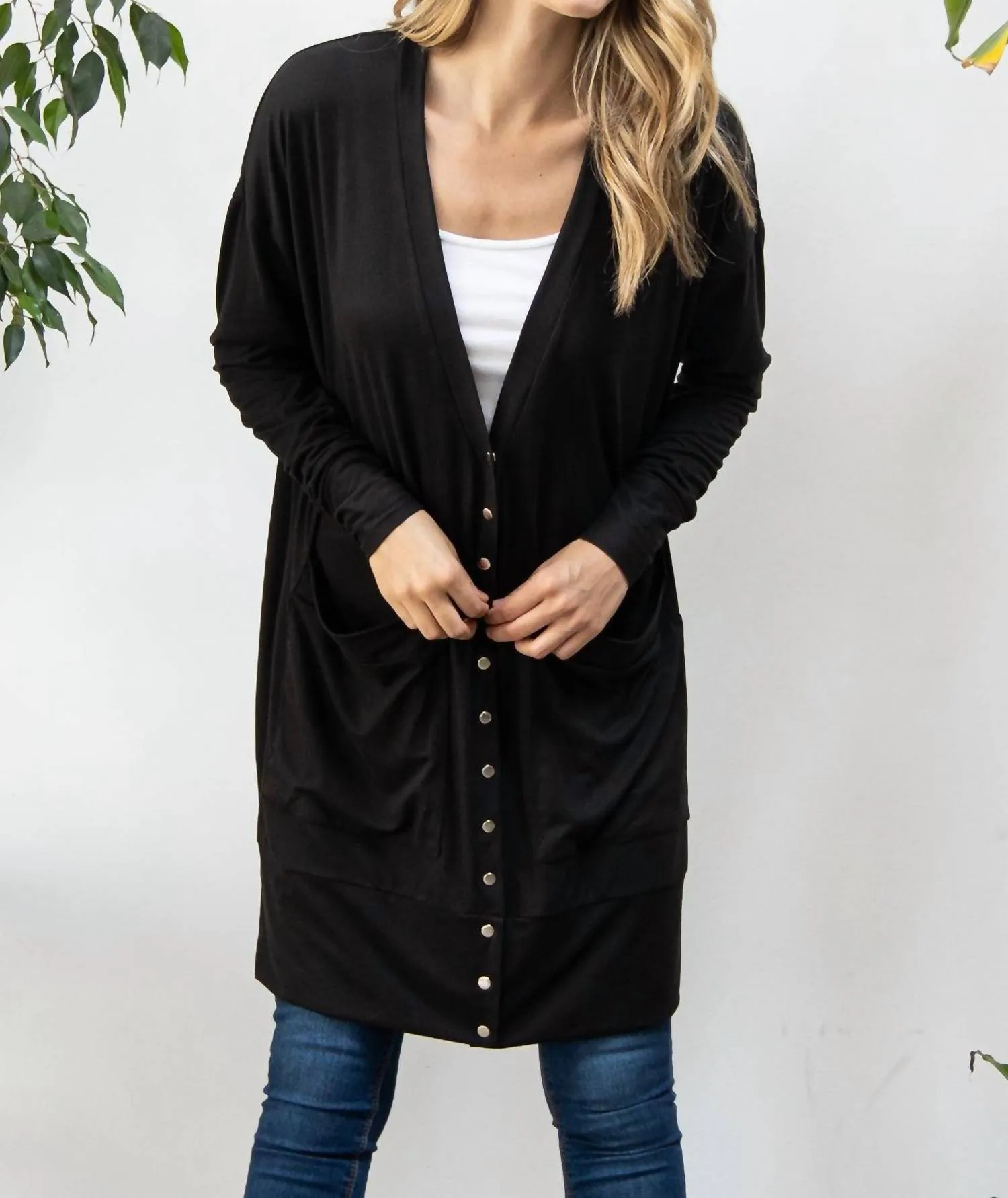 Snap Cardigan In Black