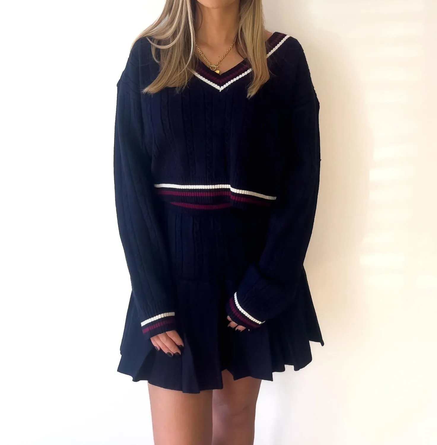 V Neck Sweater Set In Navy