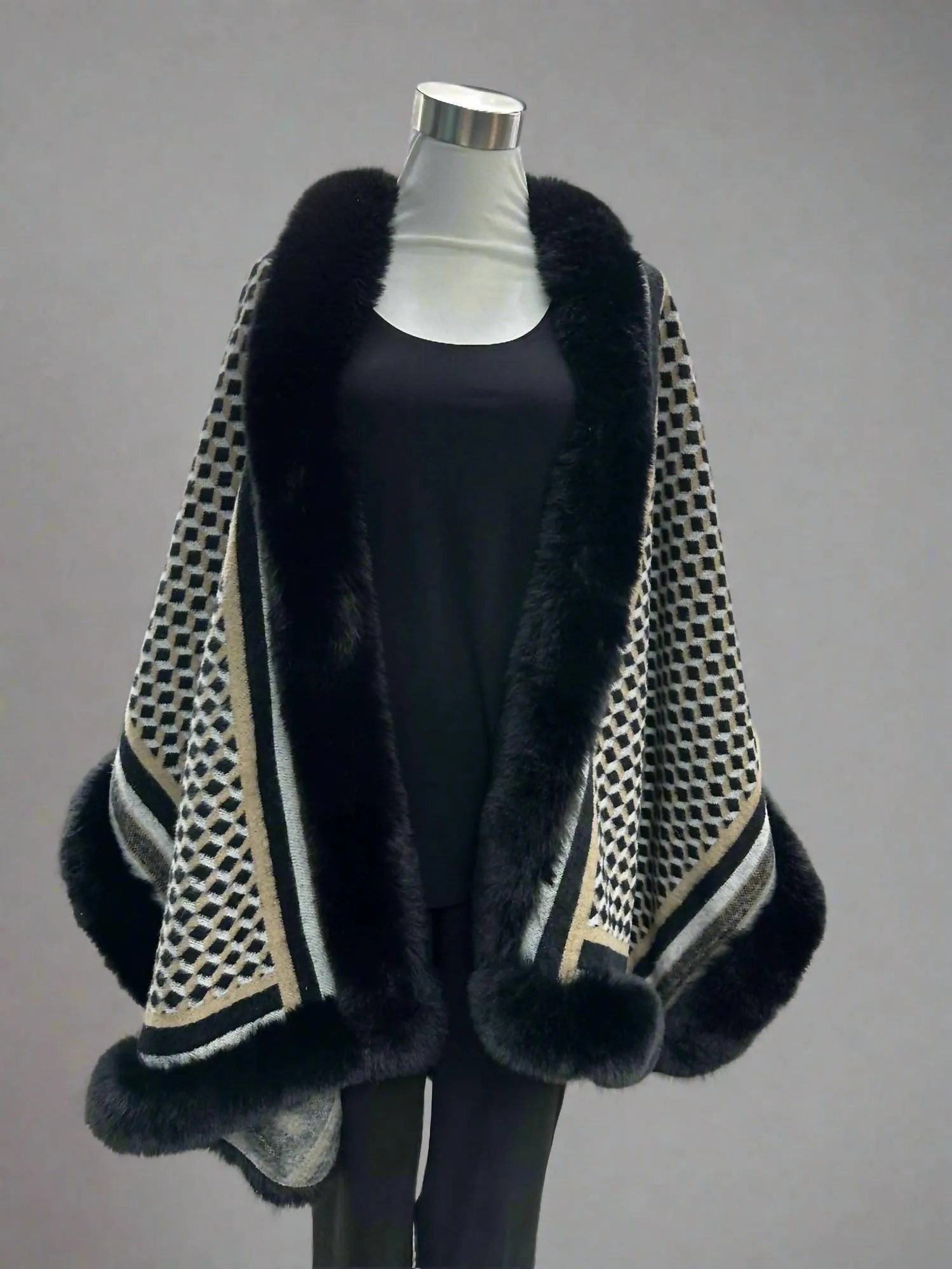 Women's Print Poncho In Multi